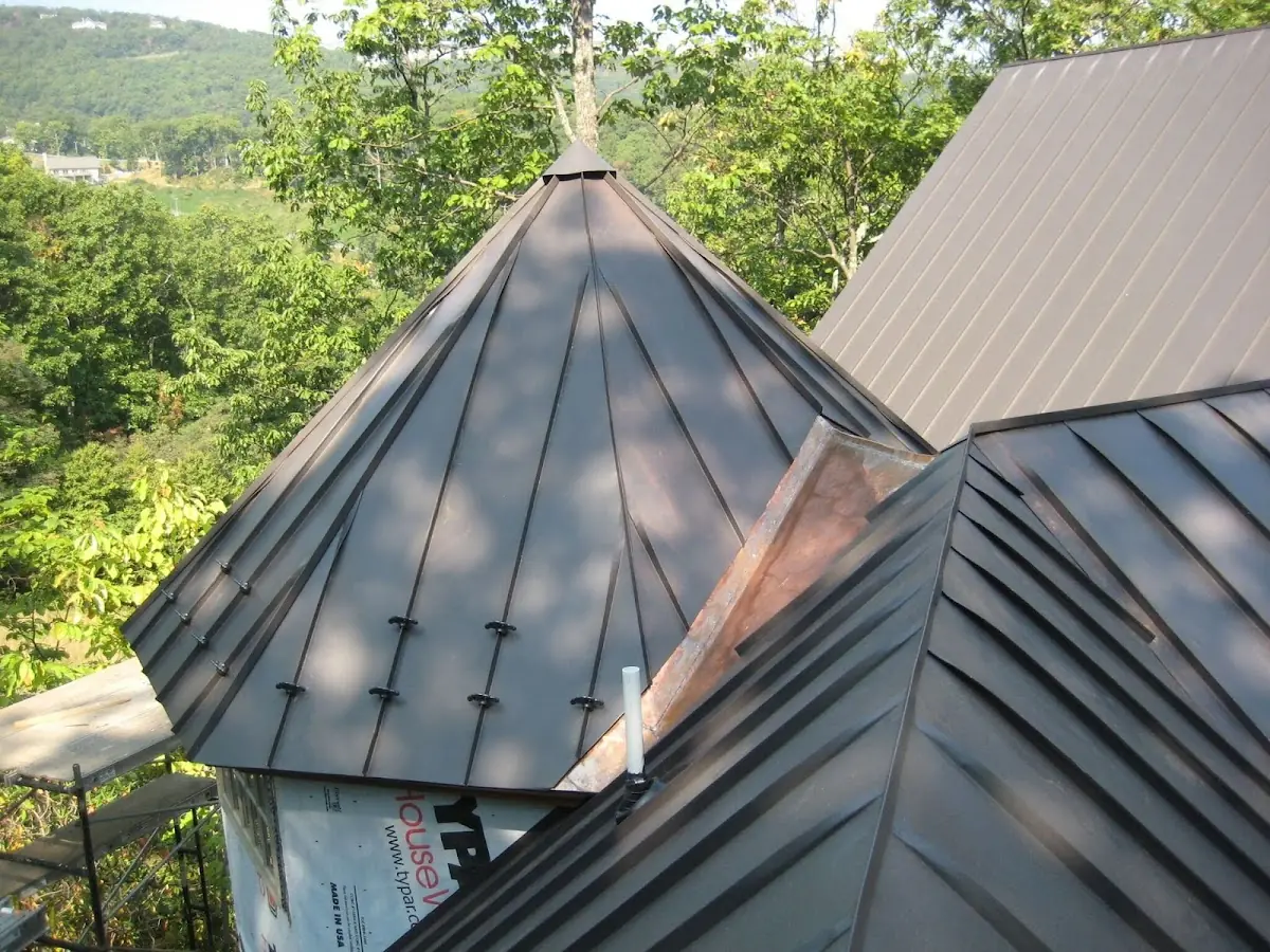 Professional Shingle Replacement & Repair by Craftsman Roofing in Canterbury Knolls